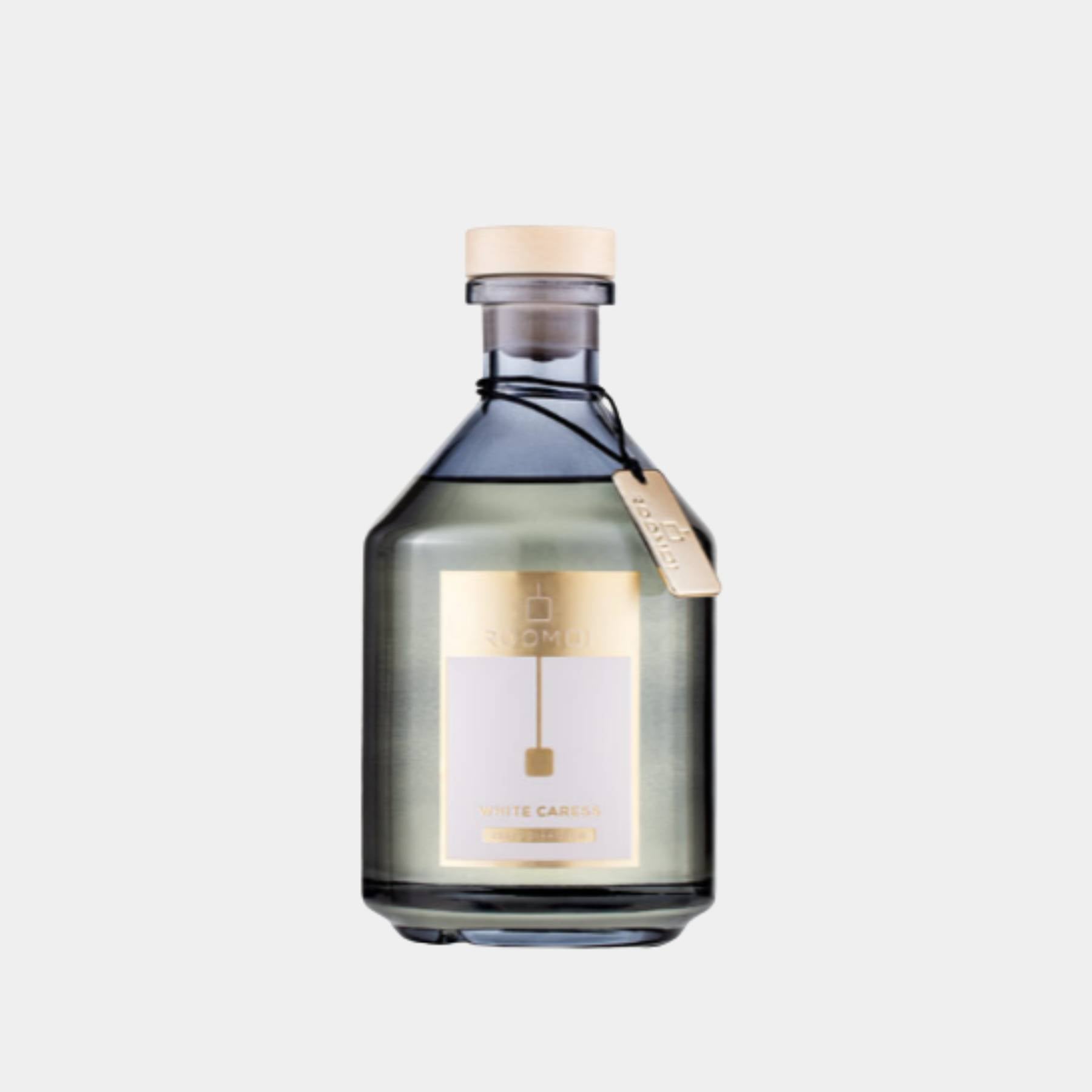 Roomoi White Caress 500ml reed diffuser, Front view of bottle