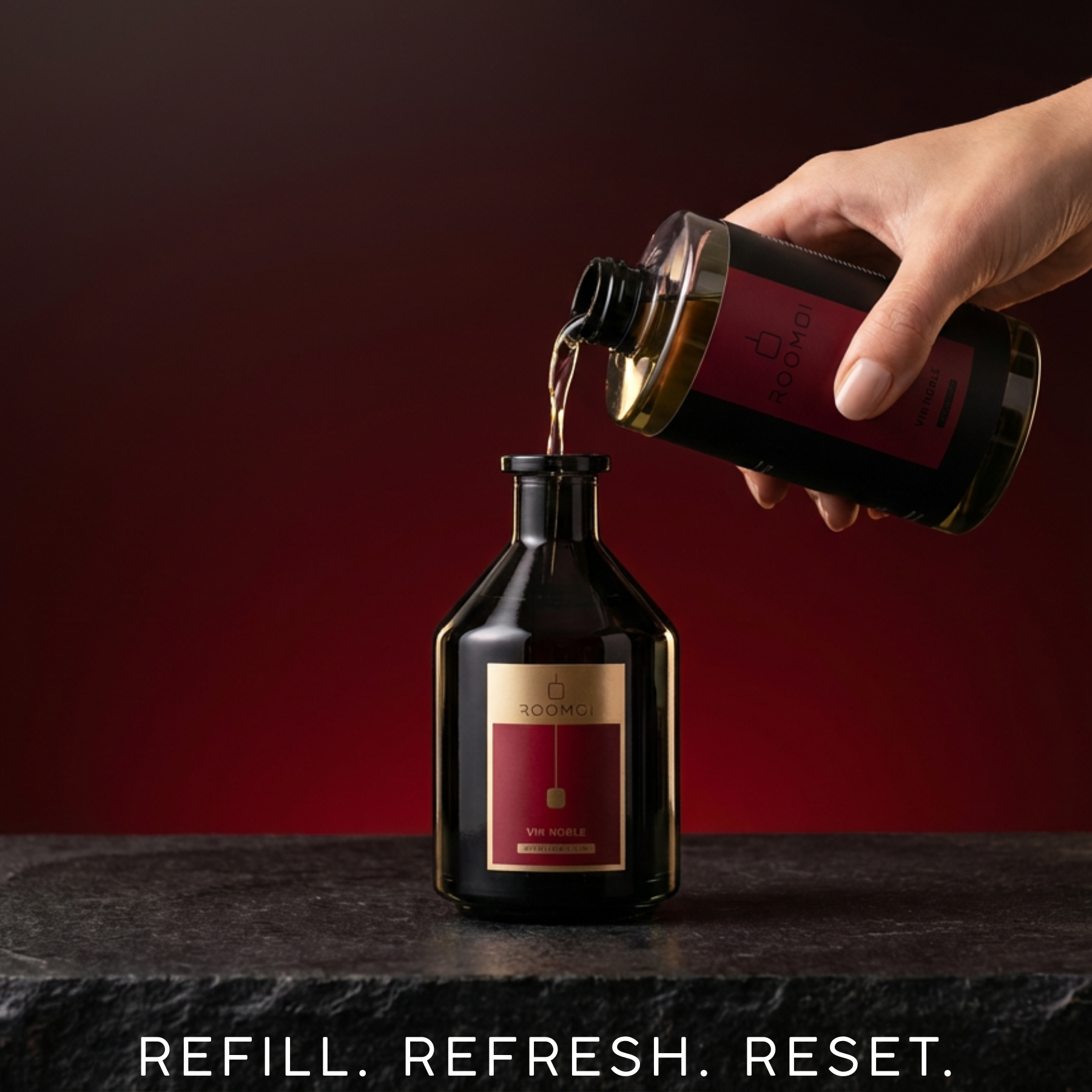 Roomoi Vin noble refill demonstration